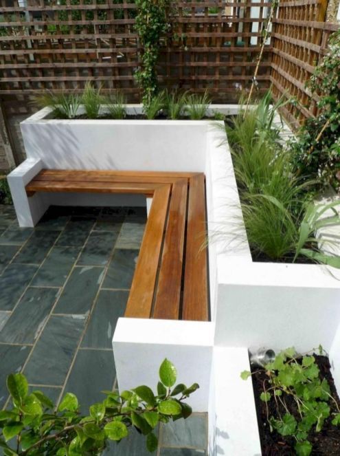 Latest Small Courtyard Garden Design Ideas For Your House 28