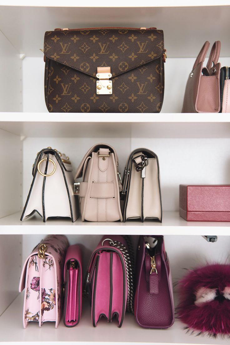 Shoe and bag closet , walk in closet, designer bags More on www.fashiioncarpe....