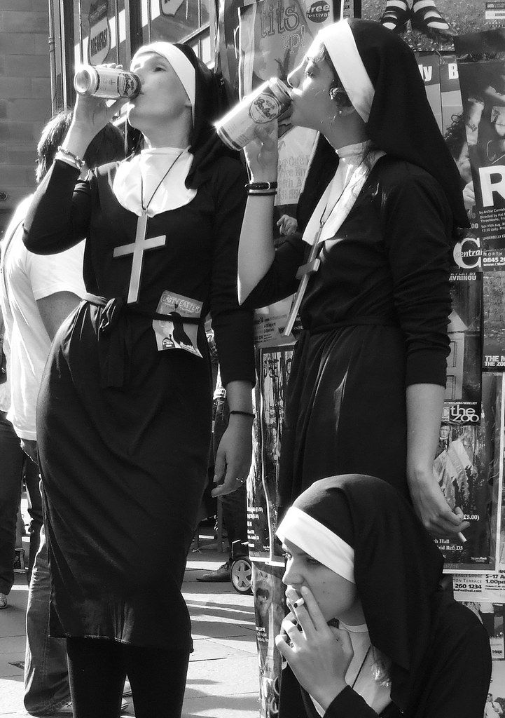 lesbian nuns google search bad girl aesthetic black white photos lesbian nuns google search bad girl aesthetic black white photos