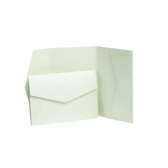 130/ mm x 185/ mm Avec enveloppe recycl/ée Invitation recycl/ée Pocketfold Invites Ltd