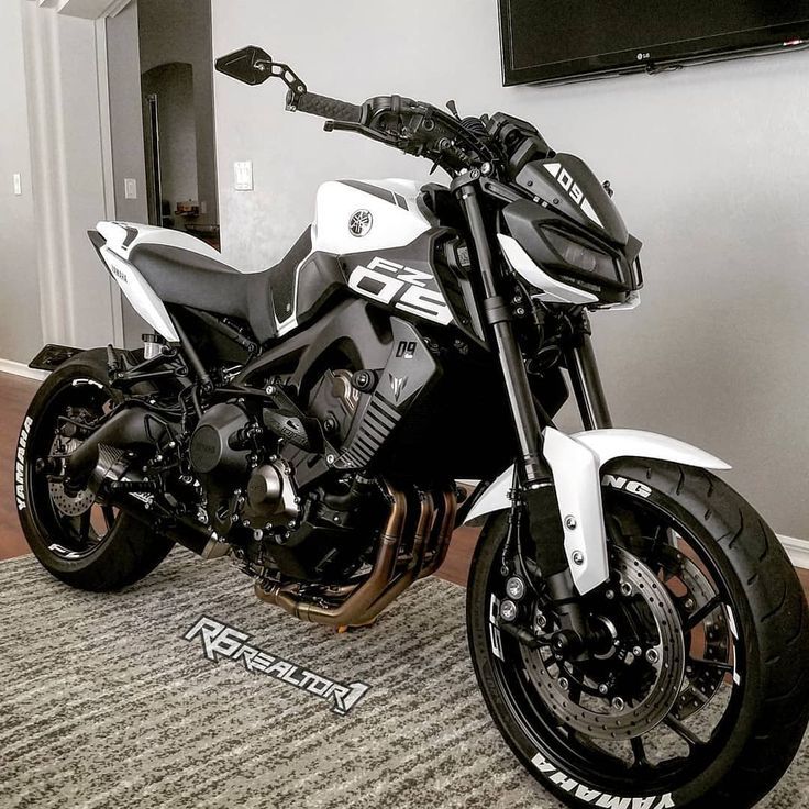 Tips Tricks To Install Akrapovic Ti Exhaust On Yamaha Mt07 In