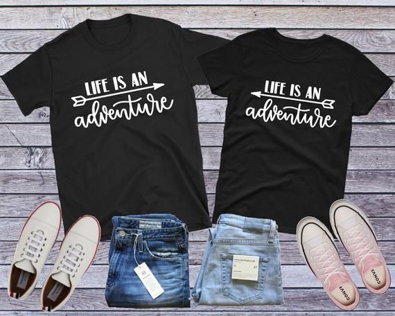Many Colors Mr and Mrs Just Married Couples Personalized Hoodie Sweatshirt Set Bride and Groom Wedding Honeymoon Shirts