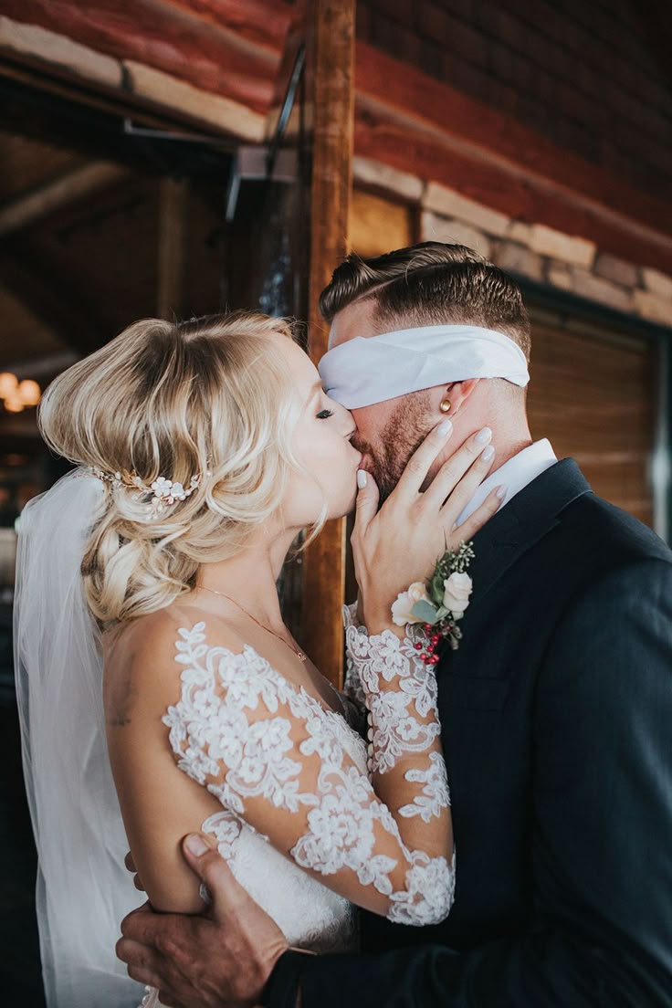 Mariage d’automne pour deux amies de collège – Cool WEDDING IDEAS Mariage d’automne pour deux amies de collège – Cool WEDDING IDEAS