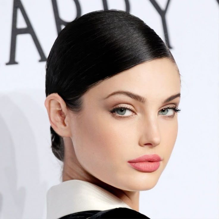 Celebrity Makeup Looks