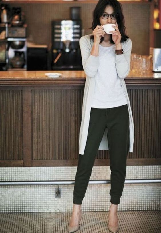 43 Cozy Office Work Outfit Ideas 43 Cozy Office Work Outfit Ideas