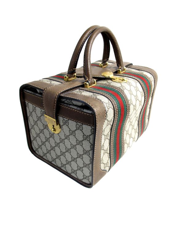 Gucci Logo Train Case Bw Consignment Pinterest Handbags Gucci Logo Train Case Bw Consignment Pinterest Handbags And Purses