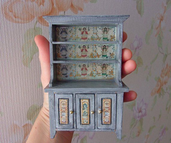 marionet meubilair keukenkast pop de miniatuur houten kast garderobe zaak meubilair miniatuur poppenhuis sch wooden cupboard doll house doll furniture