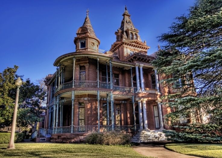 Gothic Style Homes 11 best gothic style homes images on pinterest | victorian gothic Gothic Style Homes 11 best gothic style homes images on pinterest | victorian gothic