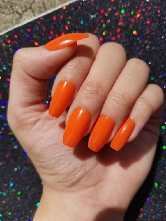 Orange Nails , Set of 20 , coffin nails, press on nails