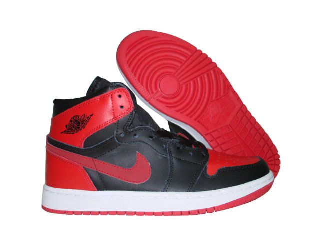 Free Shipping 6070 OFF Air Jordan 1 Retro High Chicago Black White Red Free Shipping 6070 OFF Air Jordan 1 Retro High Chicago Black White Red