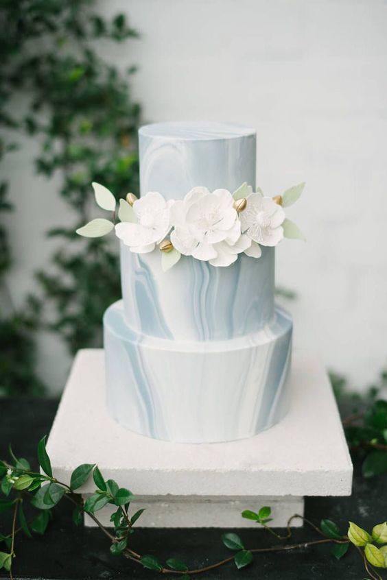 Modern Decorated Cakes 27 Edgy Modern Wedding Cakes That Wow