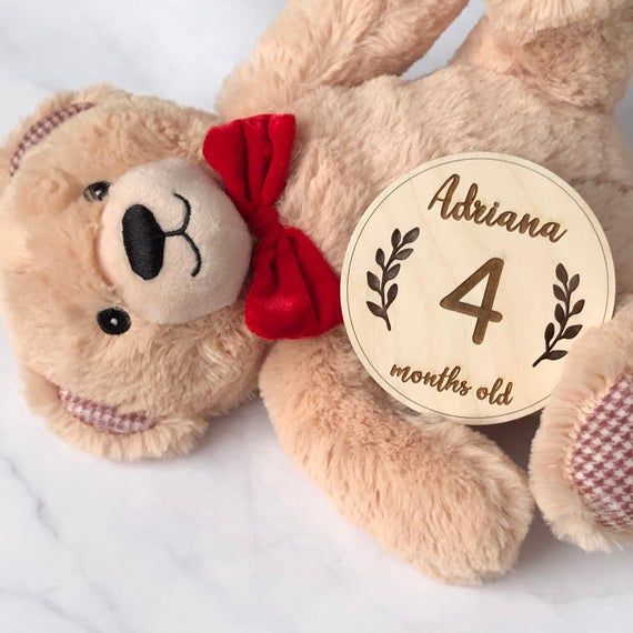 Custom milestone card, Wooden Baby Milestones, New Baby Gift, Newborn Photograph...