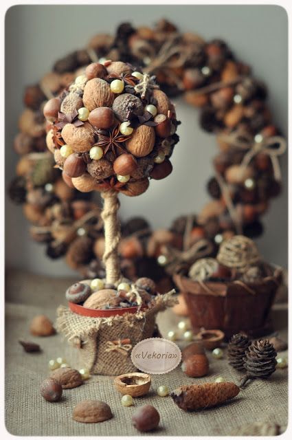 How to DIY Pine Cone Wreath and Topiary | www.FabArtDIY.com LIKE Us on Facebook … How to DIY Pine Cone Wreath and Topiary | www.FabArtDIY.com LIKE Us on Facebook …