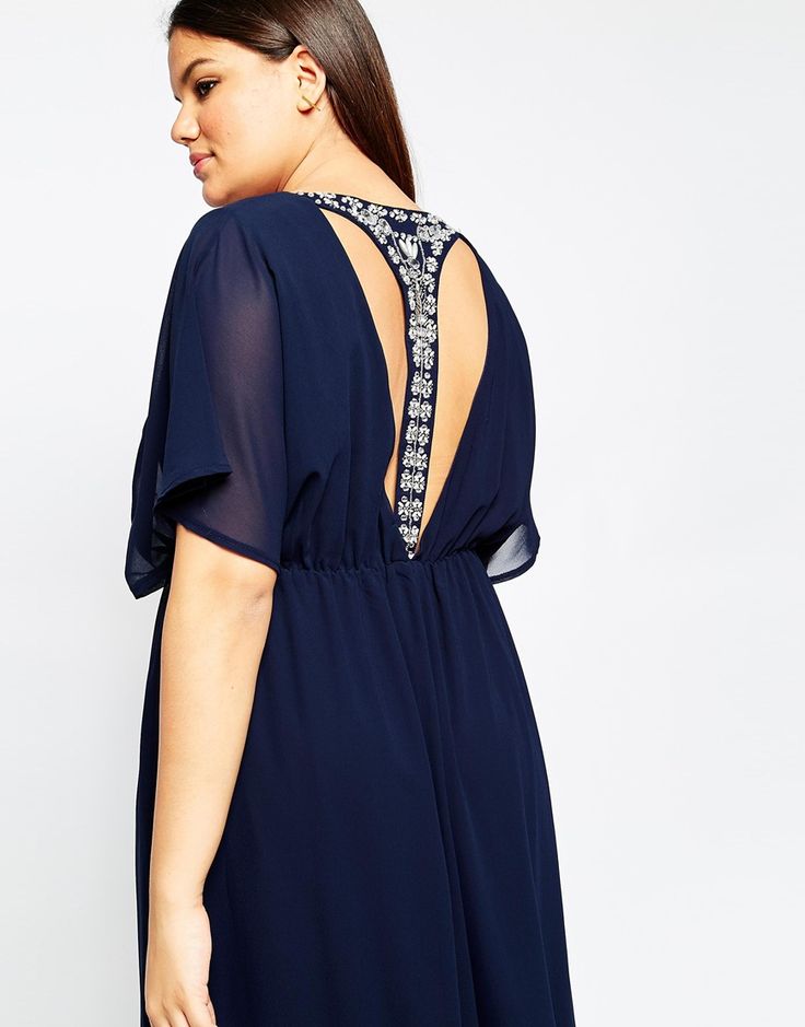 Image 3 , Club L , Maxi robe grande taille ornée d\u0027une lanière en