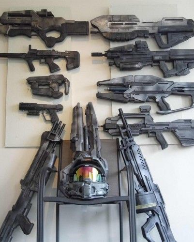 43 Best Halo Images On Pinterest Video Armors And Armor Ultimate Halo Gaming Room With An Nal Of Replica Weapons Cool Taste For Things