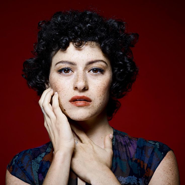 Alia shawkat boob Alia shawkat boob