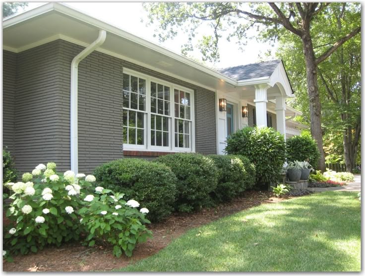 477 best Painted Brick Houses images on Pinterest 477 best Painted Brick Houses images on Pinterest