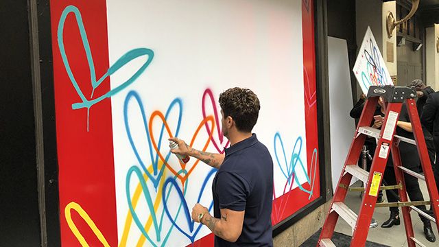 Artist James Goldcrown Creates Love Heart Artwork For Elizabeth Arden Collaboration Heart Artwork James Goldcrown Collaborative Art Projects Artist James Goldcrown Creates Love Heart Artwork For Elizabeth Arden Collaboration Heart Artwork James Goldcrown Collaborative Art Projects