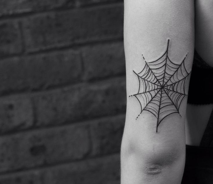 best 25 spider web tattoo ideas on pinterest web tattoo spider best 25 spider web tattoo ideas on pinterest web tattoo spider