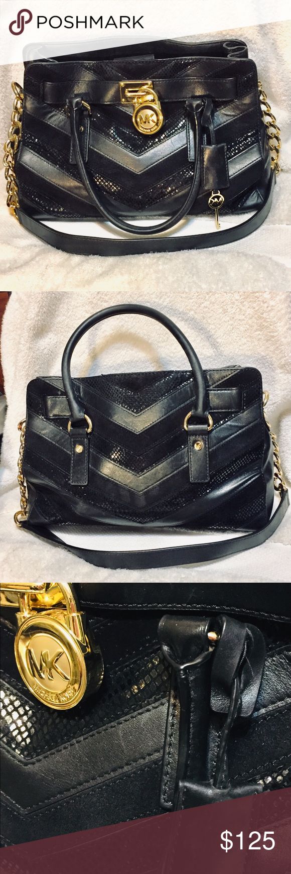 Beautiful Michael Kors black shoulder bag This gorgeous bag has faux reptile, su...