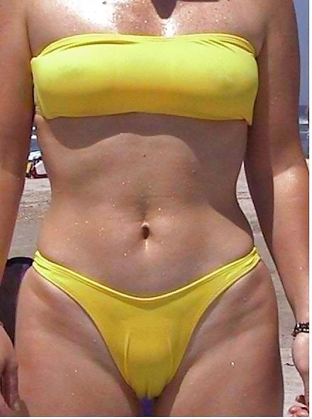 Bikini cameltoe, voyeur cameltoe, tight cameltoes pics at ...