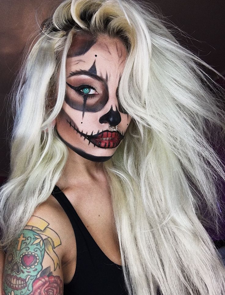 Halloween Makeup Idee und Kostüm für Frauen | Rastalien #halloween #sexyskull...