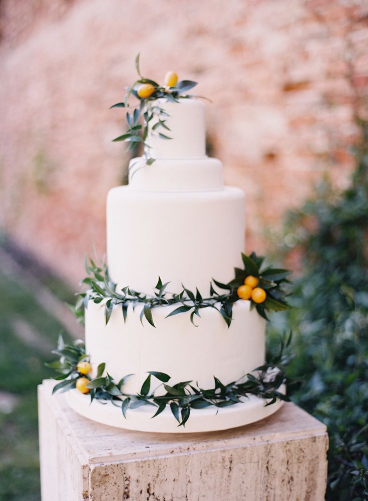Wedding Cakes With Teal Accents Wedding Cakes With Teal Accents