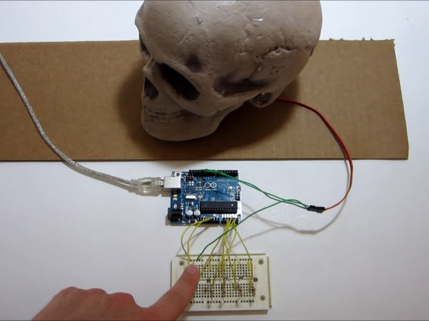 diy hacks how tos motion tracking halloween props