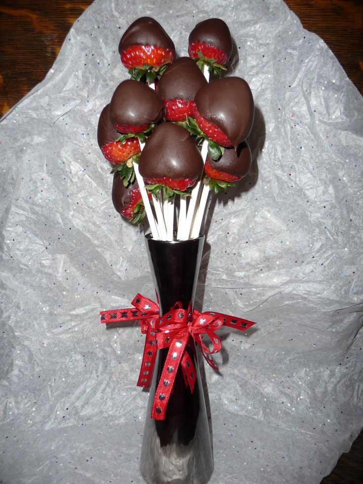 Chocolate covered strawberry bouquet. Chocolate covered strawberries