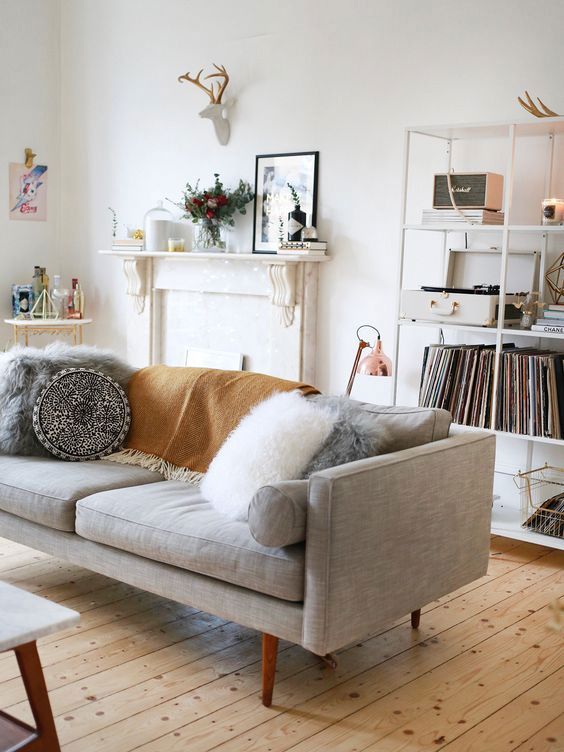 Sofa, furniture, home decor, home design. #ChicModernHomeDecor | Small