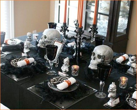 hwtm reader angela hudson recently sent over some images of the gothic glam table that she created for her halloween dinner party tomorrow night and check - Halloween Wedding Table Decorations hwtm reader angela hudson recently sent over some images of the gothic glam table that she created for her halloween dinner party tomorrow night and check - Halloween Wedding Table Decorations
