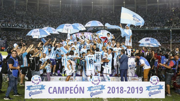 40 Fotos De Los Festejos De Racing Campeon De La Superliga 2018 19 Infobae Campeones Gol De Goleadores