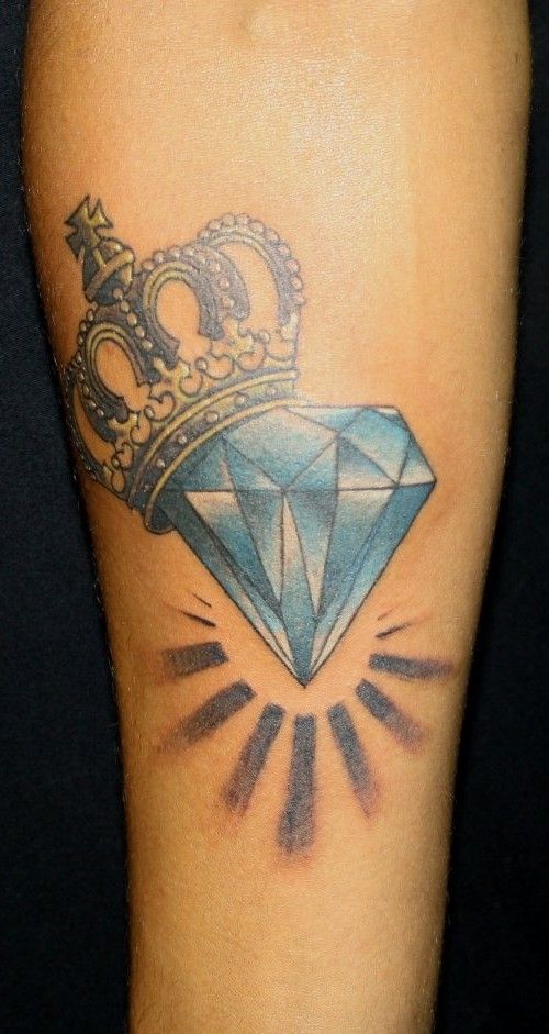 tatouage diamant femme 35 best tatouage diamant et pierres pr 233 cieuses images on tatouage diamant femme 35 best tatouage diamant et pierres pr 233 cieuses images on