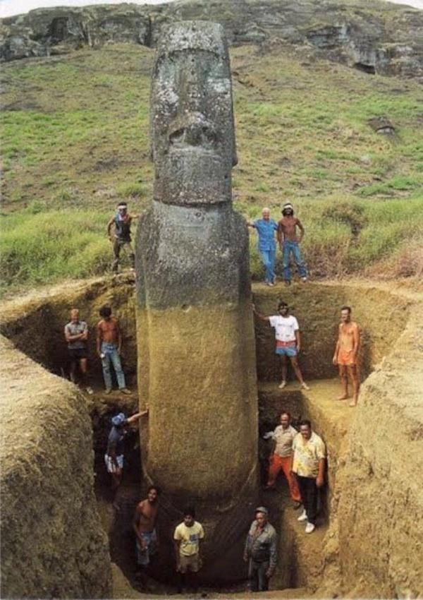 The Easter Island Heads Have Detailed Bodies The Easter Island Heads Have Detailed Bodies