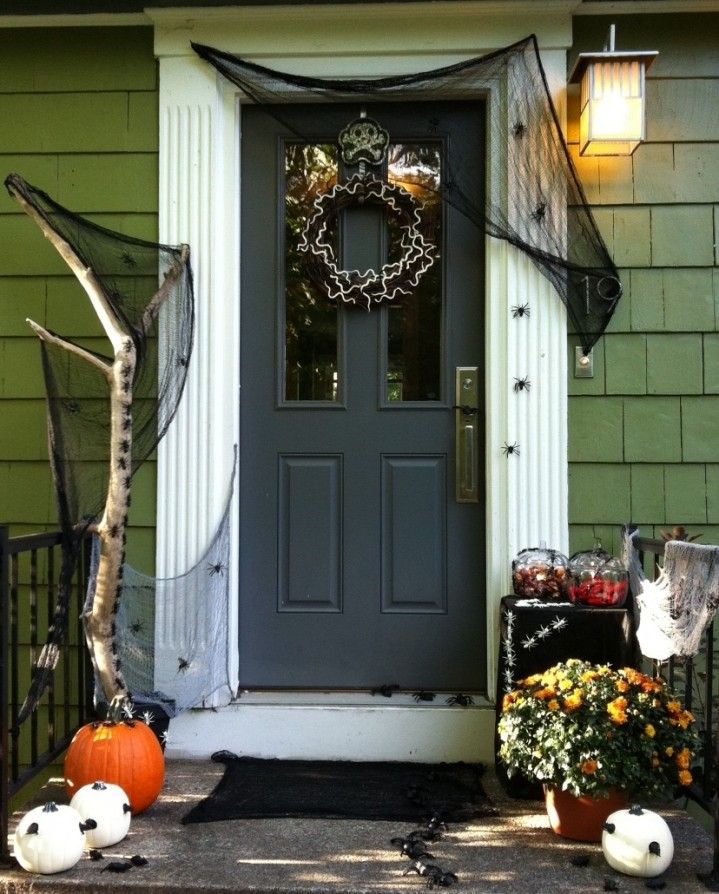 63 best halloween door decorations for 2017
