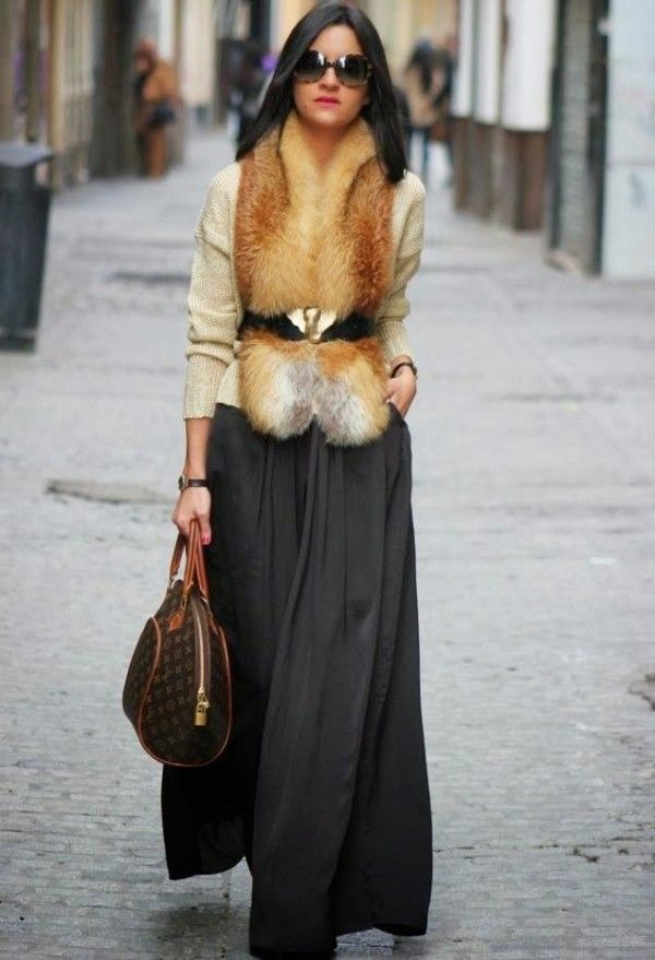 O pêlo é uma super tendência desta estação fria – entrem em qualquer loja e vão ver que se deparam logo com várias peças peludas. D… | MODA -INSPIRAÇÃO de 2019 | Pinterest | Estola de pele, Moda inverno e Inverno