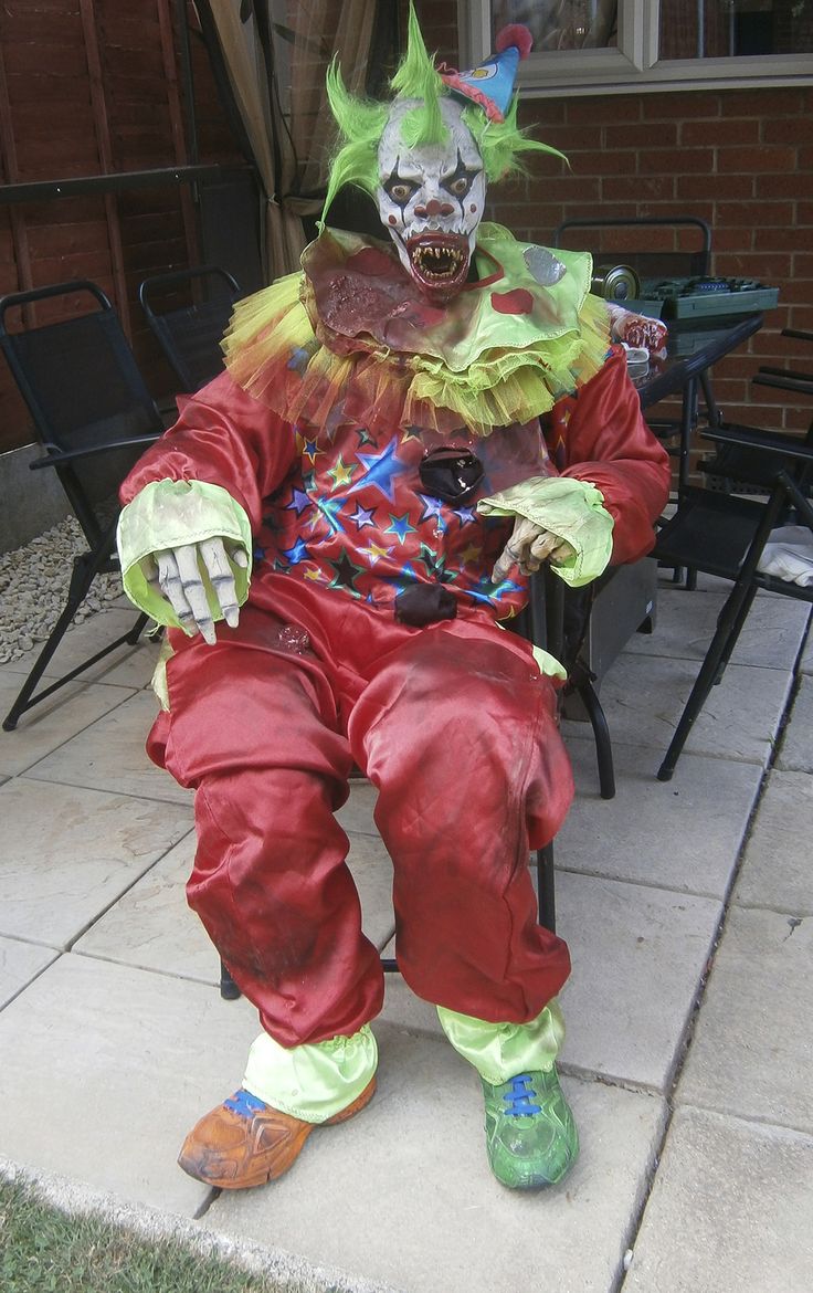 if you liked clowns before this one might change your mind halloween blood and guts the twisted clown prop - Scary Clown Halloween Decorations if you liked clowns before this one might change your mind halloween blood and guts the twisted clown prop - Scary Clown Halloween Decorations