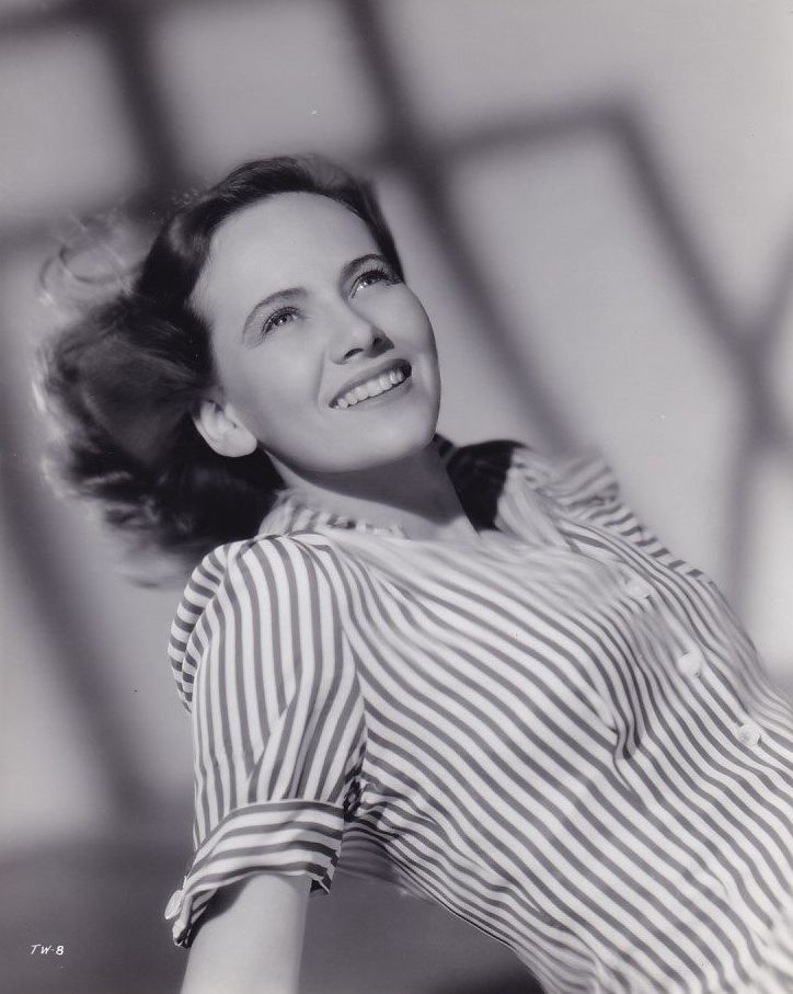 teresa wright classic actresses teresa wright old hollywood movies teresa wright classic actresses teresa wright old hollywood movies