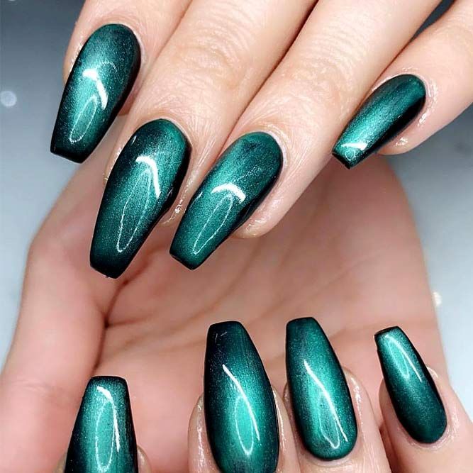 25 Elegant Emerald Green Nails Designs For You