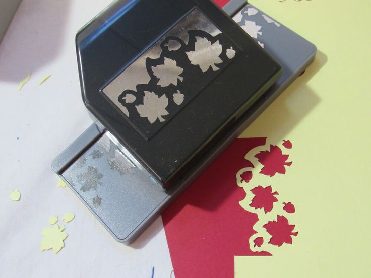 ek sucess maple leaf border punch card making scrapbooking
