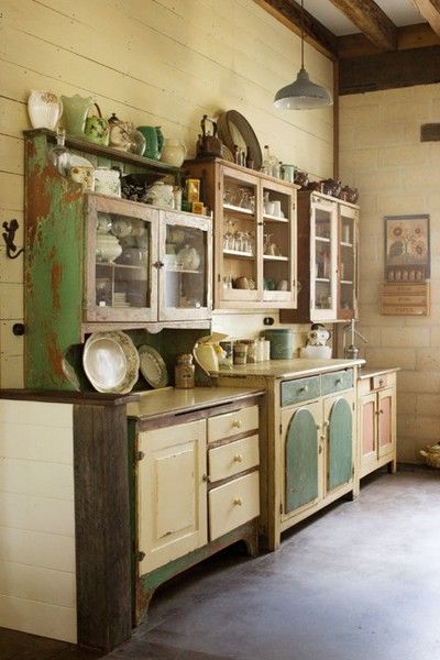 [+] Kitchen Design Using Furniture Instead Of Cabinets