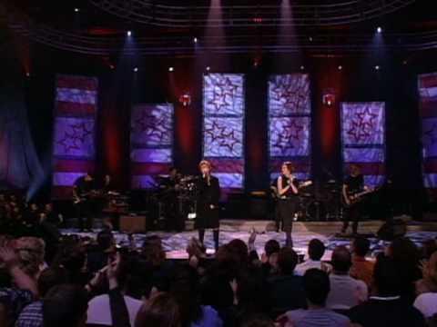 Martina McBride & Pat Benatar ~Independence Day~ Pat Benatar is a huge idol of M… Martina McBride & Pat Benatar ~Independence Day~ Pat Benatar is a huge idol of M…