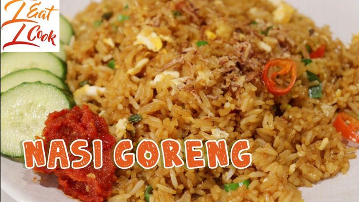 Cooking Indonesian STREET Food At HOME || Authentic Nasi Goreng