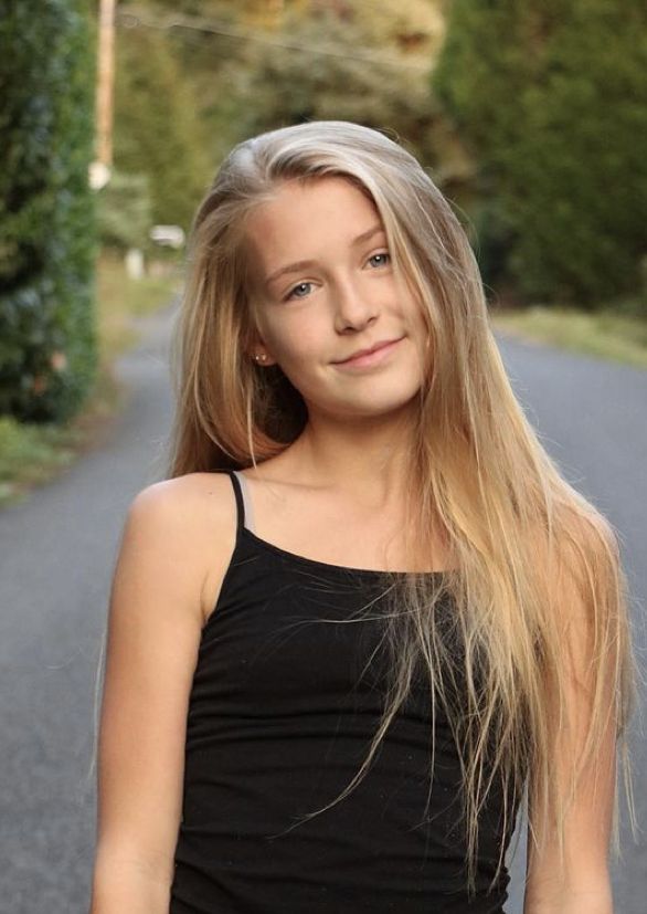 Young Girls Models 14 Young Girls Models 14