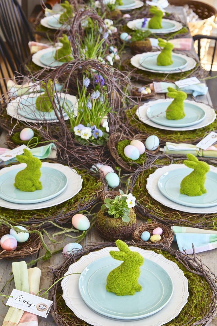 Frühling Ostern DIY Dekoration | Spring Easter Decor. Easter table decoration Easter Dinner, Easter Brunch, Easter Party, Easter Diy, Easter Crafts, Easter Eggs, Easter Ideas, Bunny Crafts, Trendy Easter