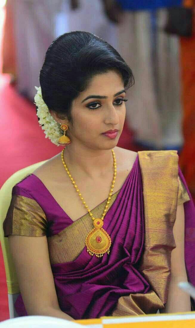 Hair style for wedding Bridal hairstyle indian wedding Hair style for wedding Bridal hairstyle indian wedding