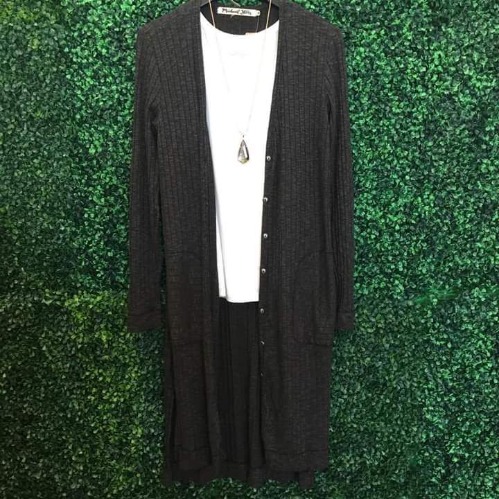 Ribbed Charcoal Gray Cardigan With Long Sleeves Ribbed Charcoal Gray Cardigan With Long Sleeves