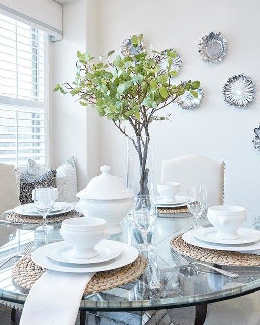 Round Handwoven Water Hyacinth Placemat Glass Dining Table Decor Round Dining Table, Round Table Setting Ideas For Home