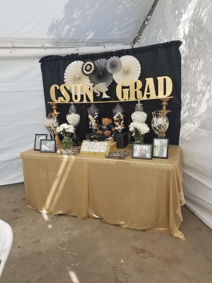 Graduation Party Graduation/End Of School Party Ideas | Photo 1 Of 4 | College Graduation Party Decorations, Graduation Party Table, Graduation Party Table Decorations