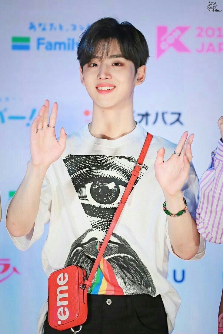 Hongseok Pentagon 펜타곤 ペンタゴン メンバー 五角形 韓国 男子 Hongseok Pentagon 펜타곤 ペンタゴン メンバー 五角形 韓国 男子